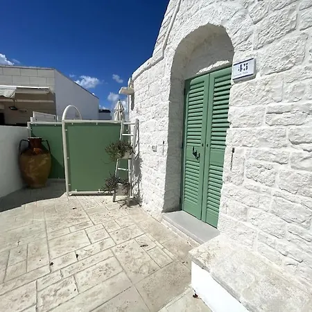 - Trullo Relax Sul Monte Villa