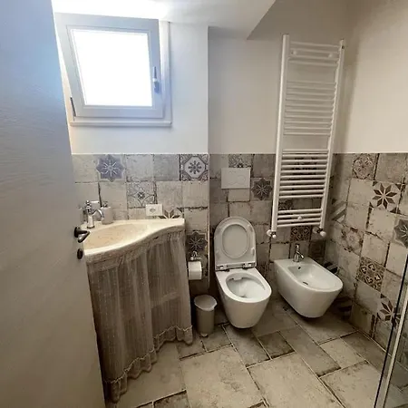 - Trullo Relax Sul Monte Cisternino