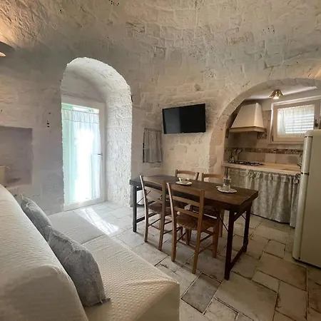 - Trullo Relax Sul Monte Villa Cisternino