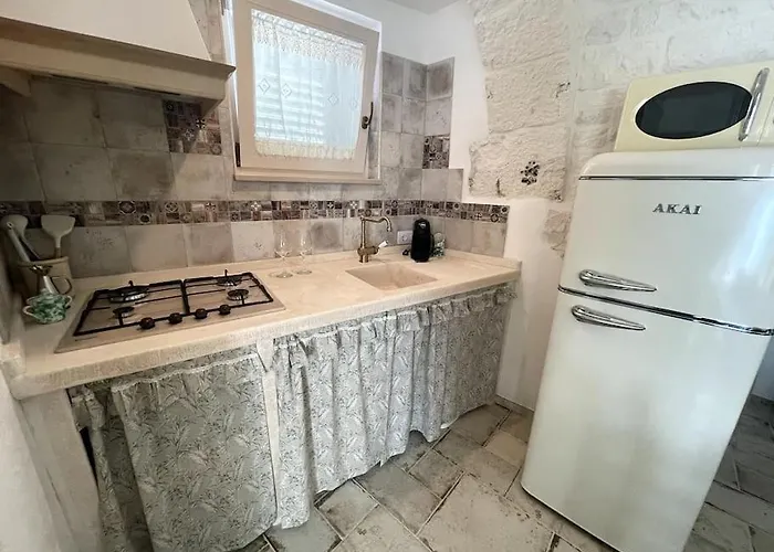 - Trullo Relax Sul Monte * Cisternino