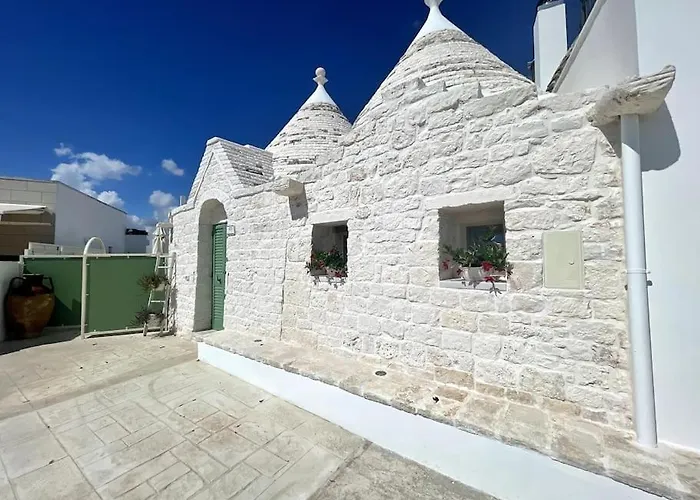 - Trullo Relax Sul Monte Villa